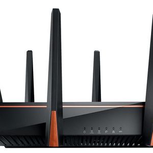 Der Gaming-Router von Asus unterstützt MU-MIMO. Damit sind auf den beiden 5-GHz-Frequenzbändern jeweils bis zu 2.167 MBit/s möglich.  