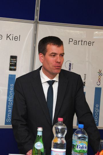 Warum ein effektives Marketing für das Gewerbe so wichtig ist, erläutert Landesgeschäftsführer Jan-Nikolas Sonntag in seiner Begrüßungsansprache. (Archiv: Vogel Business Media)