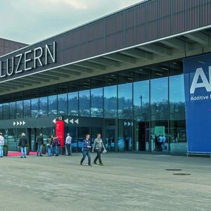 Die AM Expo und die Swiss Medtech Expo finden erstmals gleichzeitig in der Messe Luzern statt.