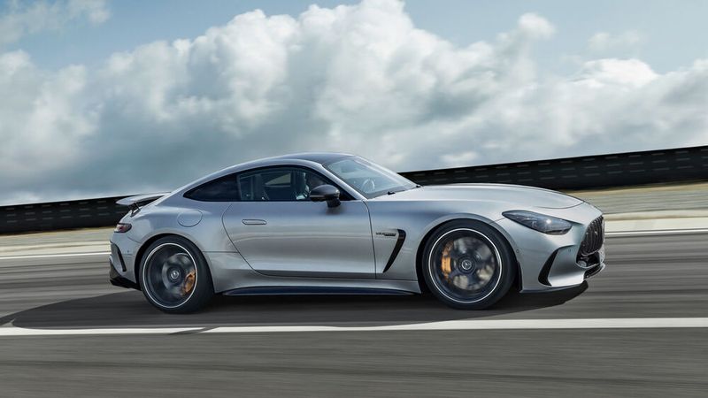 Der Mercedes-AMG GT ist 4,73 Meter lang. (Bild: Mercedes-Benz AG)