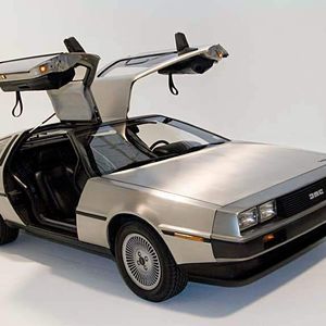 Der unerfüllte Traum aller Edelstahlhersteller: Automobil (hier ein De Lorean) mit Edelstahlkarosserie. Bild: Wikipedia