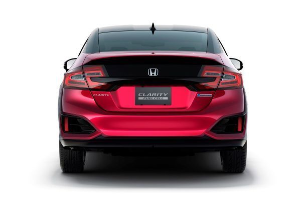 Brennstoffzellenantrieb: Der Honda Clarity Fuel Cell geht in Japan an den Start. (Bild: Honda)