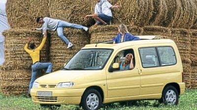 Eines von drei Berlingo-Konzeptfahrzeugen der 1. Generation: Der Grand Large ging als Berlingo Multispace in Serie und stand für den hohen Freizeitwert des neuen Hochdachkombi.(Bild:   Citroën)