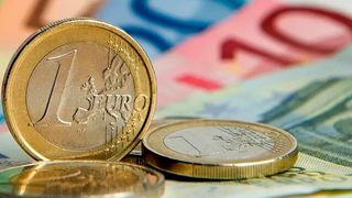 Alles andere als Kleingeld! Die Subventionskassen spucken Milliarden Euro aus, wie eine Analyse zeigt. Es profitieren vor allem DAX-Konzerne. Allen voran, Eon und Volkswagen. Doch die lockere Hand mit den Unterstützungsgeldern könnte sich als kontraproduktiv erweisen ... (Bild: D. Spenn)