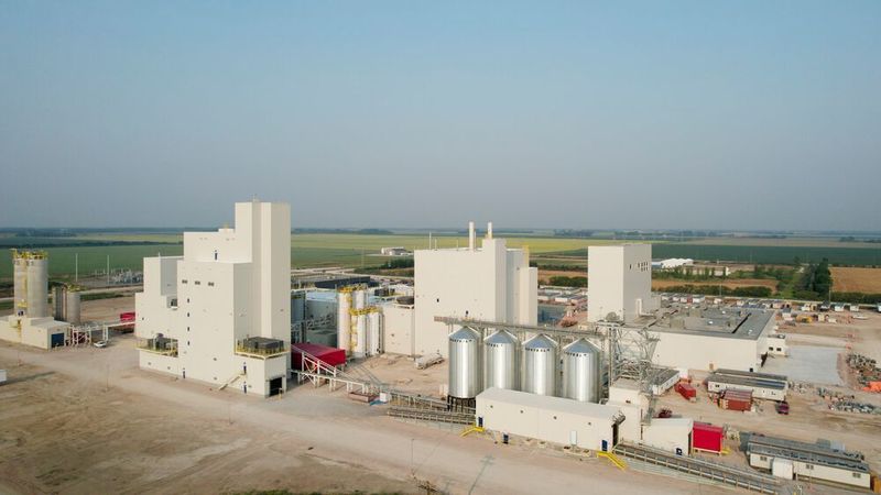 With easy access to the United States and international markets by road, rail and air, the new plant is the largest player in a region becoming known as the ‘Silicon Valley of Plant-Based Protein.’ (Roquette)