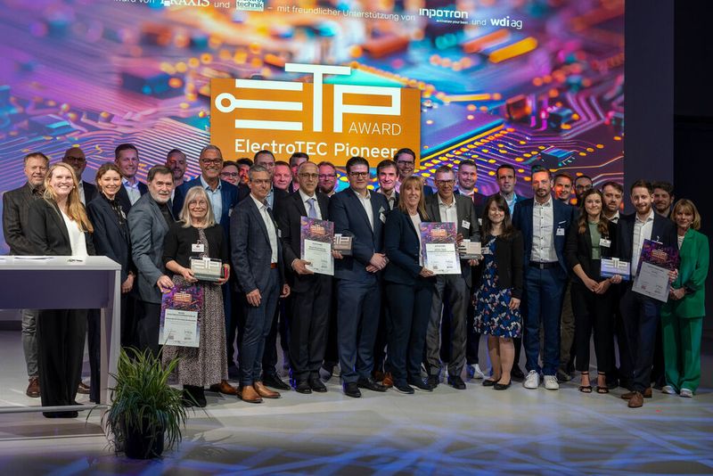 Die Finalisten und Gewinner des ElectroTEC Pioneer Awards im Jahr 2025 - herzlichen Glückwunsch! (Bild: Sebastian Human / VCG)
