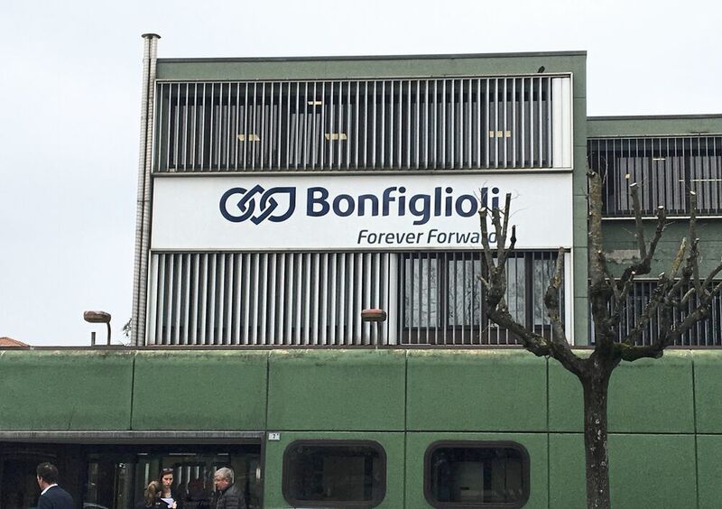 Die Firmenzentrale von Bonfiglioli nahe des Flughafens Bologna. (Stefanie Michel)
