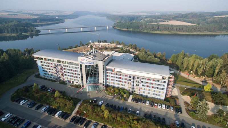 Wunderschön gelegen, das Bio Seehotel in Zeulenroda. (Emendo)