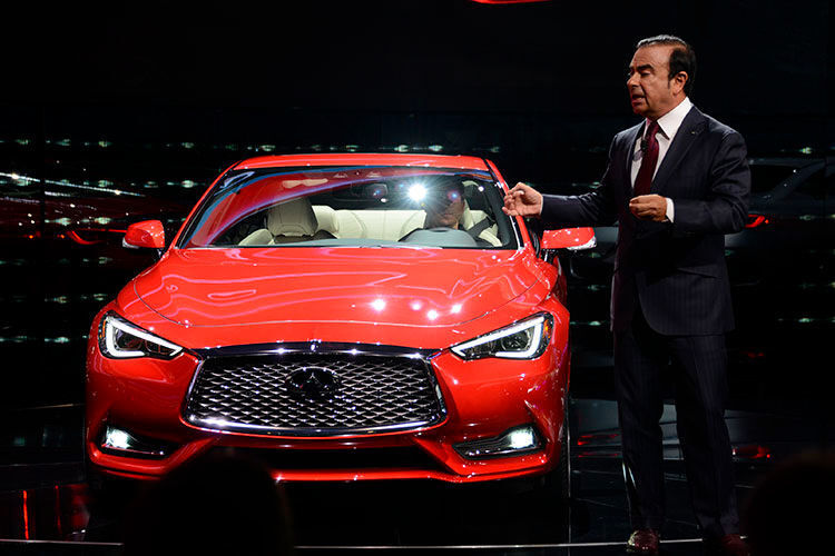 Das neueste Edelmodell aus dem Renault-Nissan-Konzern, den Infiniti Q60, präsentierte Chef Carlos Ghosn höchstselbst. (Naias)