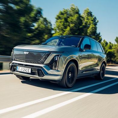 Der Cadillac Vistiq fällt vor allem auf europäischen Straßen auf. (Bild: Cadillac)