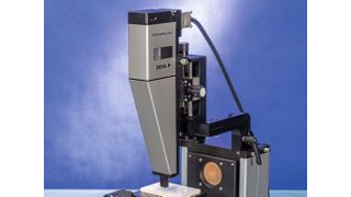 Das druckbasierte Doppeldosiersystem DDS-P lässt sich auf viele modulare Kontaktwinkelmesssysteme der OCA-Serie montieren. (Bild: DataPhysics Instruments)