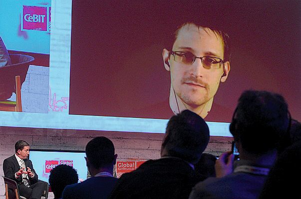 Auch Edward Snowden wird, wie schon 2015, wieder live zugeschaltet. (CeBIT)