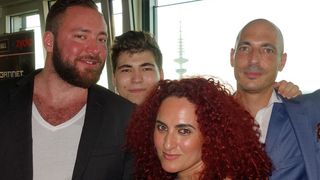 Besa Agaj (IT-BUSINESS) mit Niels Leibküchler, Lukas Göcke und Helge Scherff (Wick Hill + Zycko) (Vogel IT-Medien GmbH)