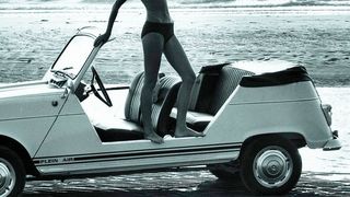 Spezielle Strandautos erlebten seit den 1960er Jahren immer wieder einen Schub. (Renault)