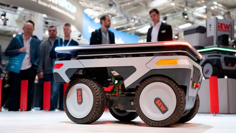 Vor allem fahrerlose Transportsysteme spielen im Application Park eine prominente Rolle.  (Bild:  Deutsche Messe)