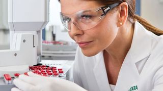 Die EU-Behörden werden insbesondere die besonders besorgniserregenden Stoffe („SVHC“) unter die Lupe nehmen. (Dekra)