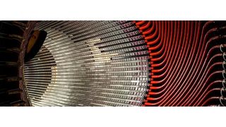 Bewickelter Stator eines Turbogenerators. (Bild: Andritz)