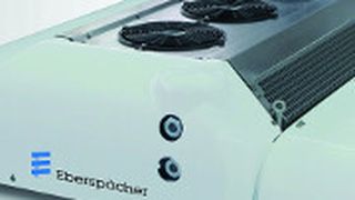 Bei der Bus-Klimaanlage AC 136 AE Heat Pump sind alle Komponenten auf dem Dach zusammengefasst. (Foto: Eberspächer)
