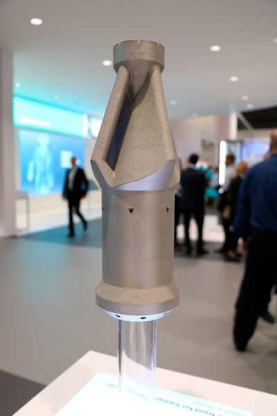Siemens zeigt unter anderem ein 3D-gedrucktes Teil einer Gasturbine... (K.Juschkat/konstruktionspraxis/elektrotechnik)