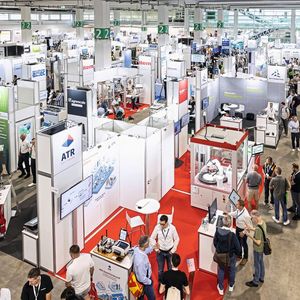 Die all about automation 2026 in Zürich zeigt, wie Unternehmen Automatisierung, Robotik und Digitalisierung konkret in ihren Maschinen und Anlagen umsetzen können.(Bild:  Easyfairs/Sara Barth)
