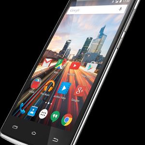 Als Betriebssystem ist Android 5.1 „Lollipop“ aufgespielt.