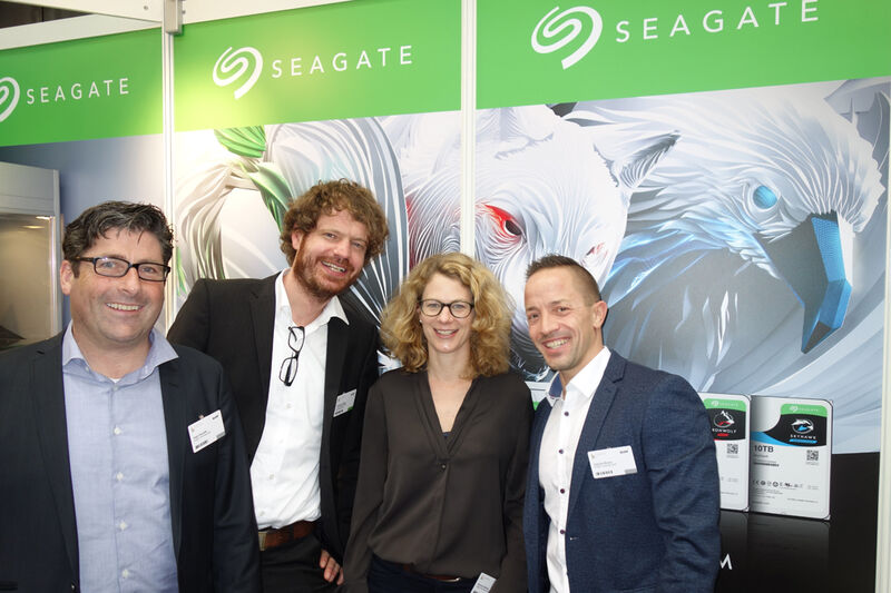 (v. l.) Nigel Bissette, Seagate, Andreas Wellie, ALSO, Barbara Meister und Sascha Bosen, Seagate. (Bild: IT-BUSINESS)
