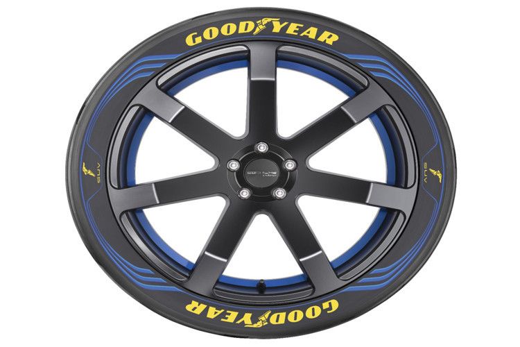 Der Konzeptreifen vereint verschiedene Ideen, die sich die Ingenieure über das  Entwicklungspotenzial von Reifen gemacht haben. (Foto: Goodyear)