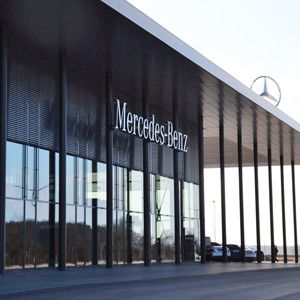 Einweihung am 11. März: Die neue Mercedes-Benz-Niederlassung in Schweinfurt zählt zu den modernsten Autohäusern Deutschlands.(Foto:  Michel)