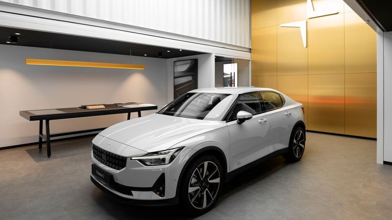 Der Innenraum ist wie üblich sehr minimalistisch gehalten. (Polestar)