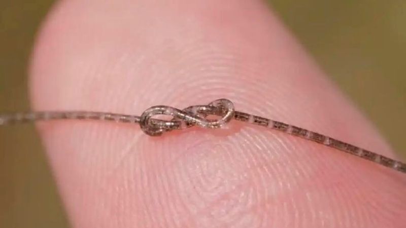 So sieht der Faser-Chip aus. Laut dem Forscherteam der Fudan University ist er sehr belastbar.(Bild:  Fudan University)