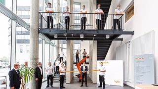  (Kuka AG)