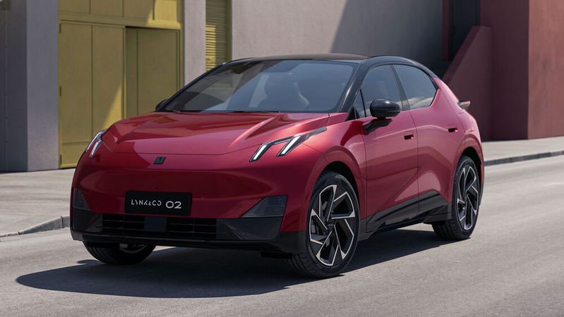 Der vollelektrische Lynk & Co 2 ist ab sofort online erhältlich.(Bild:  Lynk & Co)