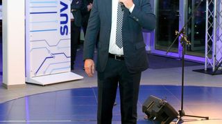 Kadea-Chef Thomas Liebig bot seinen Gästen zur Eröffnung unter anderem die Vorpremiere des neuen Ford Explorer. (Kadea)