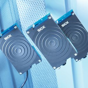 Bild 2: Mit der Schreib-Lese-Einheit Interrogator RFH620/630 und standardisierten Transpondern in verschiedenen Bauformen bietet Sick eine RFID-Systemlösung an, die sich im rauen Staplerbetrieb bewährt und als Fahrerassistenzsystem für mehr Sicherheit in Schmalgängen und auf den Fahrwegen sorgt. 