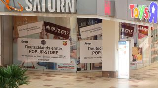 Im „Rathaus-Center Ludwigshafen“ ist neben einem Einkaufszentrum in der Tat das Rathaus der Stadt Ludwigshafen am Rhein untergebracht. (FCA)