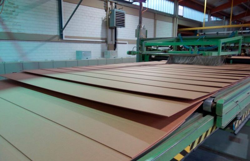 Die Tagesproduktion von Wellpappe kommt bei Nestler auf rund 60.000 t. (Bild: GKD)