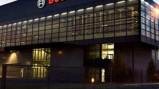 Die Bosch-Halbleiterfabrik in Reutlingen wurde im März 2010 eingeweiht. (Bild: Bosch)