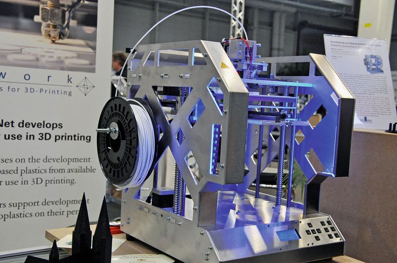 Umwälzender Eyecatcher: Konstrukteure müssen sich vom klassischen Denken verabschieden, wenn es um die prozessgerechte Anwendung additiv fertigender Systeme in der Serie geht. (Isenburg)