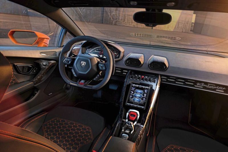 Ab März ist der Huracan Eco für 219.000 Euro zu haben. (Bild: Lamborghini )