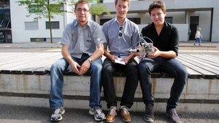 L'équipe gagnante, de gauche à droite: S. Iselin, A. Robert et C. Vuilleumier (ARC)