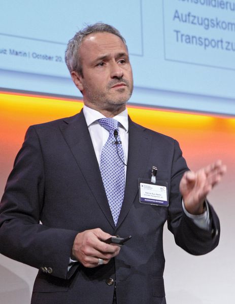 „Jeder Aufzug ist ein kundenindividueller Auftrag und wird vor Ort auf der Baustelle zusammengebaut“, Patrick Ruiz Martin. Executive Vice President SCM EU, Schindler Management Ltd.  (Bild: BVL)
