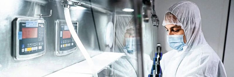 Mehr als Pillen und Pülverchen: Die Pharma-Branche hat die Digitalisierung als Wirkstoff entdeckt.(Bild:  Ever Pharma)