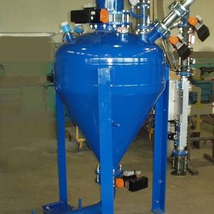 Ammag-Anlage mit 560 Liter Sender-Volumen zur Förderung eines stark abrasiven Stahlwerk-Staubs: 80m mit 12 t/h 