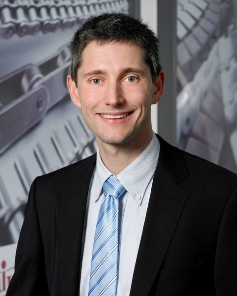 Dr.-Ing. Frank Mitzschke, Werksleiter bei Iwis Antriebssysteme GmbH 
in Wilnsdorf, sagt: „Neben der Verkürzung der Lieferzeiten ermöglichen die neuen Anlagen eine kundenorientierte Bauteilbearbeitung nach Angaben, Zeichnungen oder Musterteilen unserer Kunden.“ (Bild: Iwis Antriebssysteme)