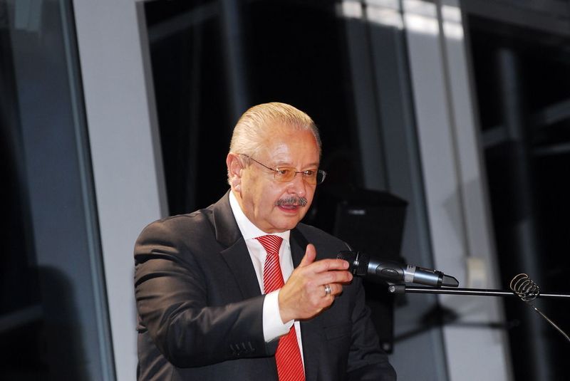 Karpinski selbst bekräftigte die Notwendigkeit des Ehrenamts. (Archiv: Vogel Business Media)