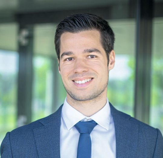 Christopher Bouzas, CEO von Digiinov: «Der grosse Besucherandrang und die hohe Qualität der Fachgespräche haben deutlich gezeigt: Der Aufbau eines starken Kompetenznetzwerks für industrielle Bildverarbeitung in der Westschweiz ist der richtige Weg. Die Industrie sucht heute Partner, die sofort einsatzbereite und nahtlos in die Produktion integrierbare Komplettlösungen liefern können.»(Bild: Digiinov)