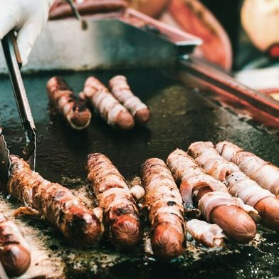 One of the biggest risk factors for developing liver cancer is a high-fat diet.  (Source: free licensed)