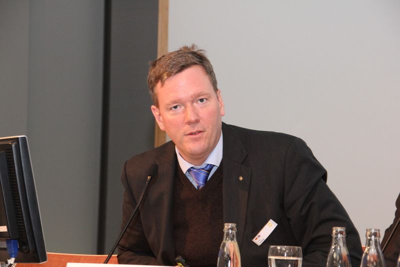 Philip Harting, Vorstand Connectivity & Networks der Harting Technologiegruppe: „Wir bauen unsere Produktionskapazitäten in China aus. Wir sind künftig somit noch näher an den für uns wichtigen Kunden.“ (Bild: Schäfer)