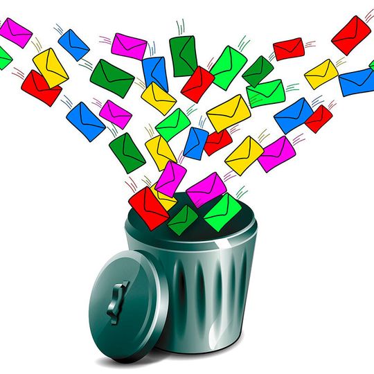 Ein überquellendes E-Mail-Postfach nach dem Urlaub. Einfach löschen geht aber nicht.(Bild:  gemeinfrei /  Pixabay)