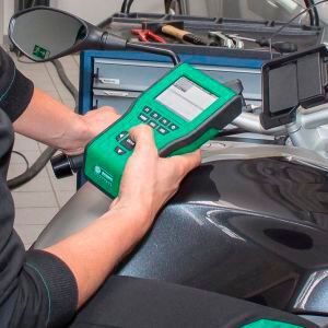 Handlicher und günstiger als sein Vorgänger: der neue „Mega Macs 42SE Bike“ von Hella Gutmann.(Foto:  Hella Gutmann)